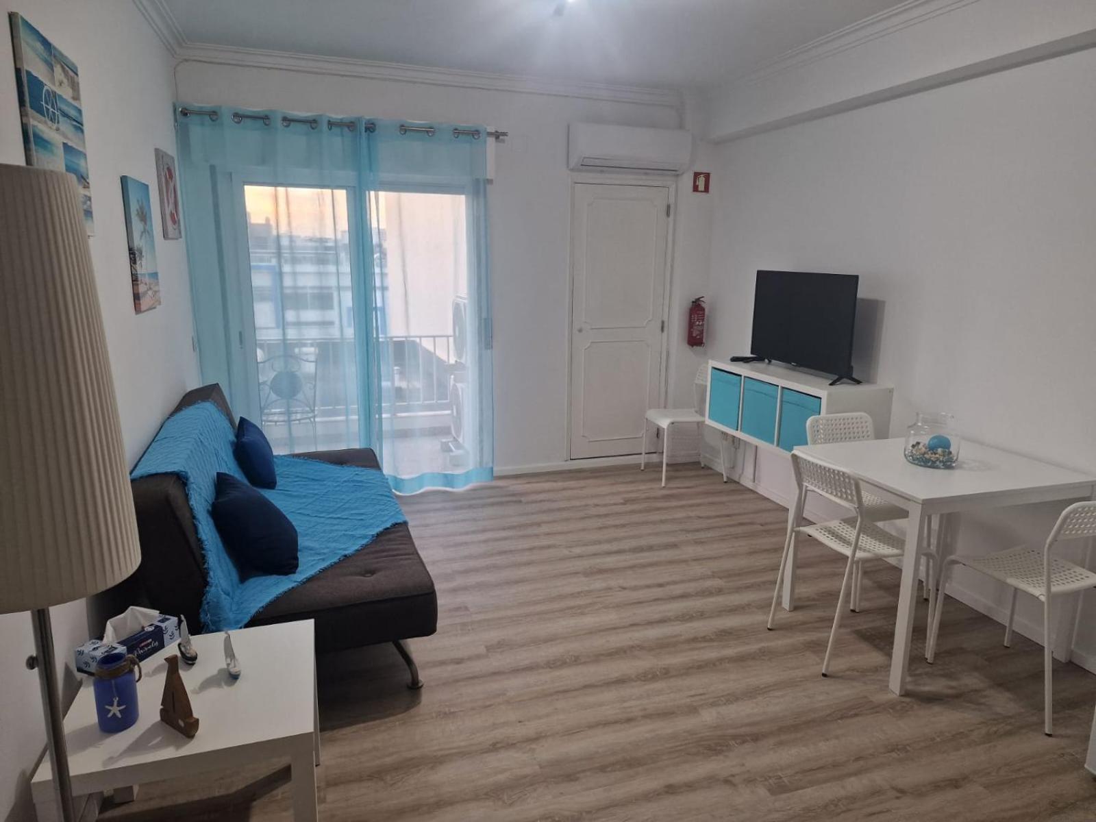 Apartamento Em Quarteira Luaran gambar